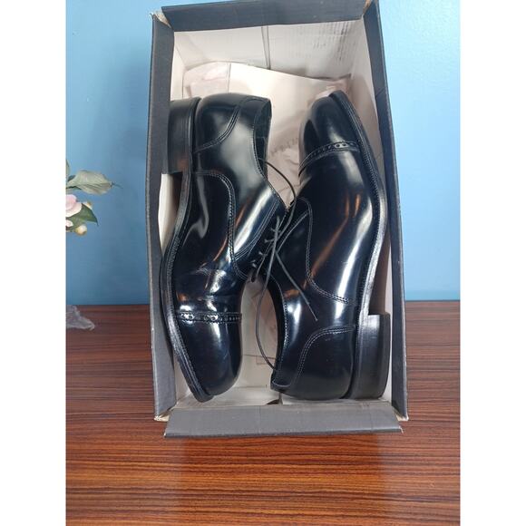 Florsheim Other - Florsheim Men Dress Shoe Size 8 1/2 3 E Lexington Black With Box Preppy Elegant